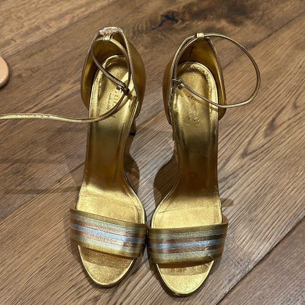 Gucci Heels Authentic gold 39 1/2 heels GUC